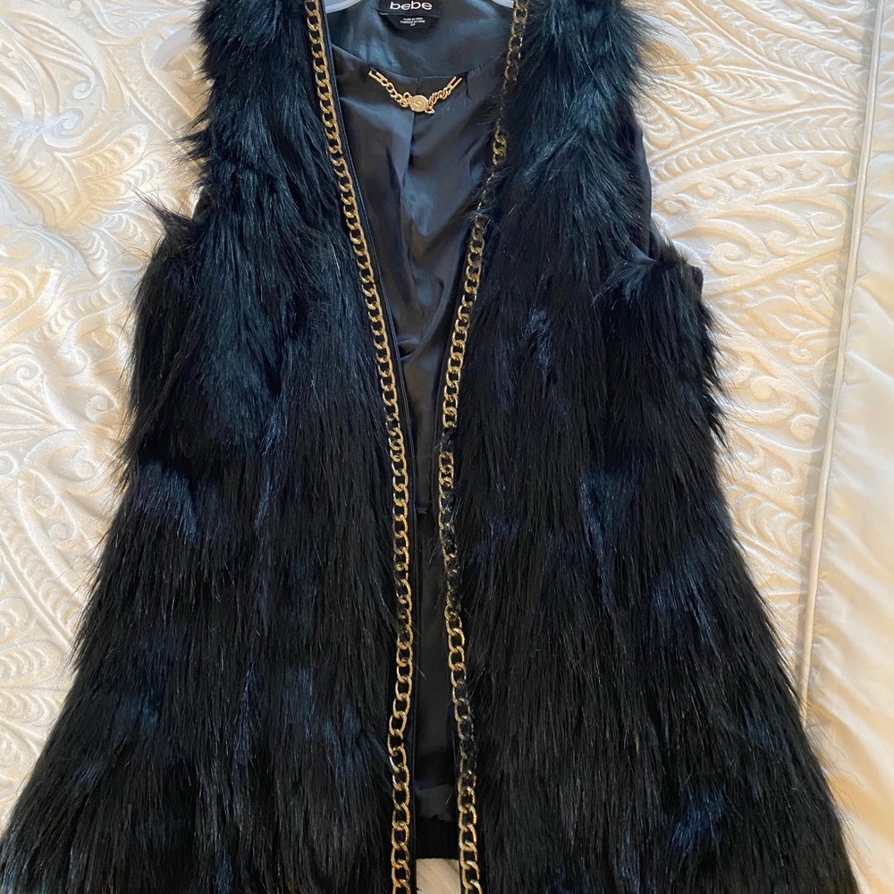 Bebe fur vest, only wear once like bran new